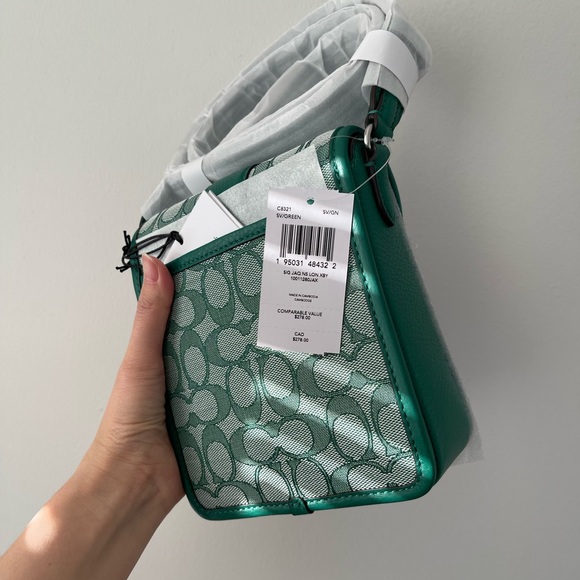 Coach LONNIE CROSSBODY IN SIGNATURE JACQUARD (COACH C8321) - Picture 5 of 6